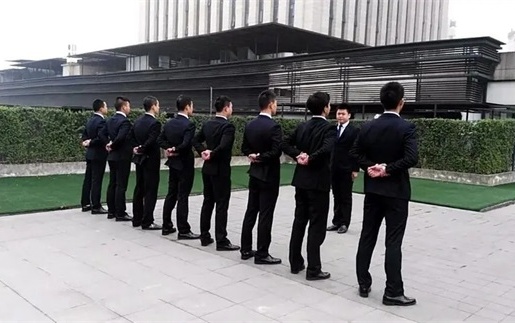 铜梁区信贷风险化解：老司机告诉你如何用合法手段保障资金安全